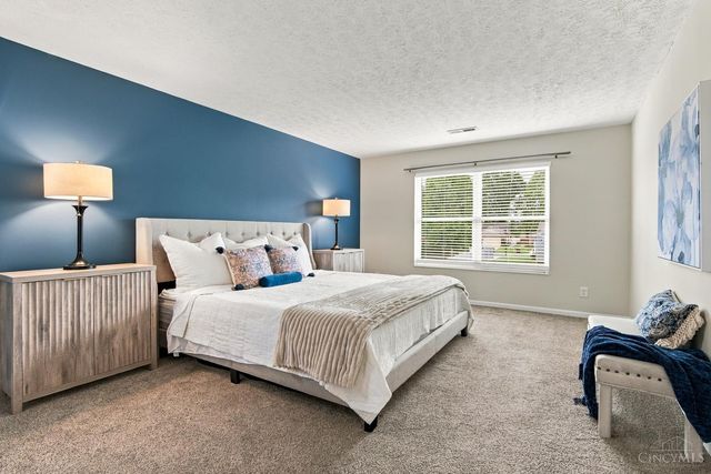 1364 Lamplighter Lane, Fairborn, OH 45324