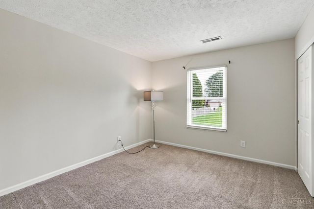 1364 Lamplighter Lane, Fairborn, OH 45324