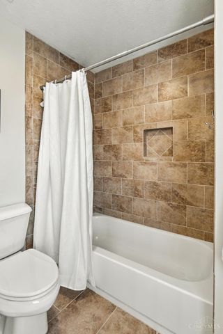 1364 Lamplighter Lane, Fairborn, OH 45324
