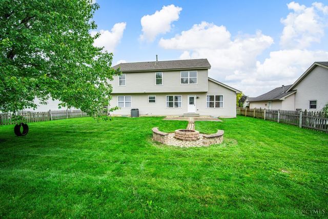 1364 Lamplighter Lane, Fairborn, OH 45324
