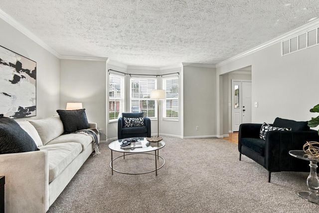 1364 Lamplighter Lane, Fairborn, OH 45324