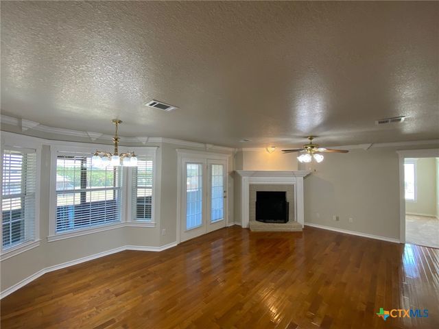 730 Kenney Drive, Copperas Cove, TX 76522