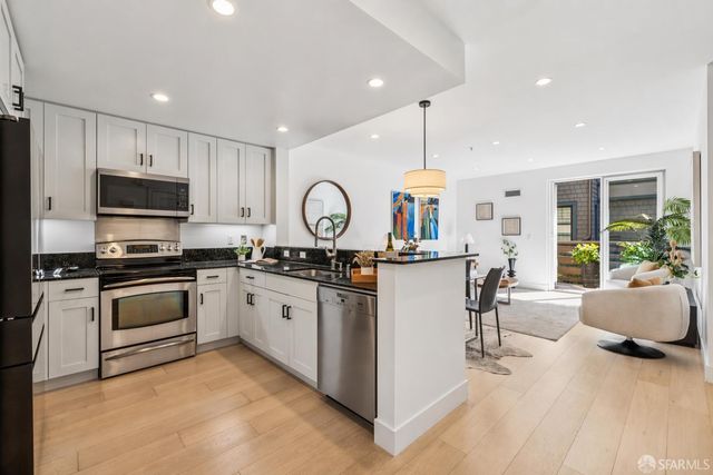 350 Broderick Street 320, San Francisco, CA 94117