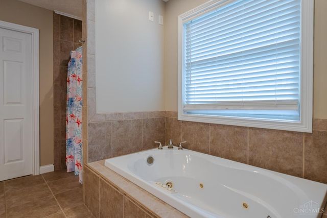 1369 New England Way, Turtle Creek Twp, OH 45036