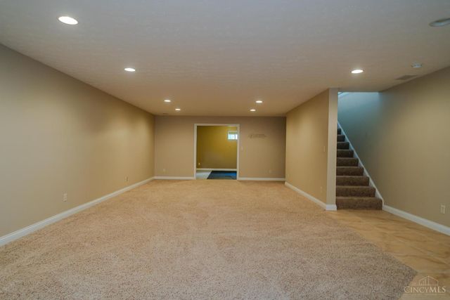 1369 New England Way, Turtle Creek Twp, OH 45036