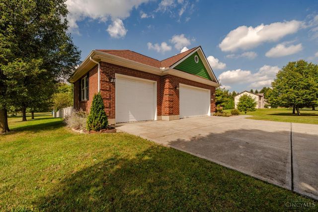 1369 New England Way, Turtle Creek Twp, OH 45036