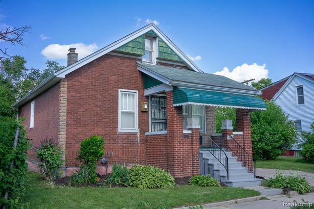 5672 Saint Clair Street, Detroit, MI 48213