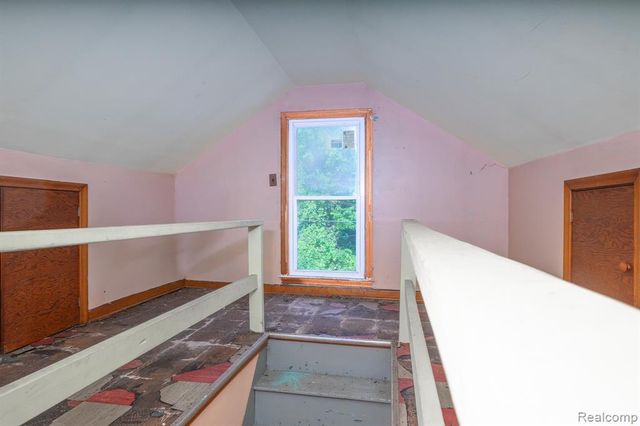 5672 Saint Clair Street, Detroit, MI 48213