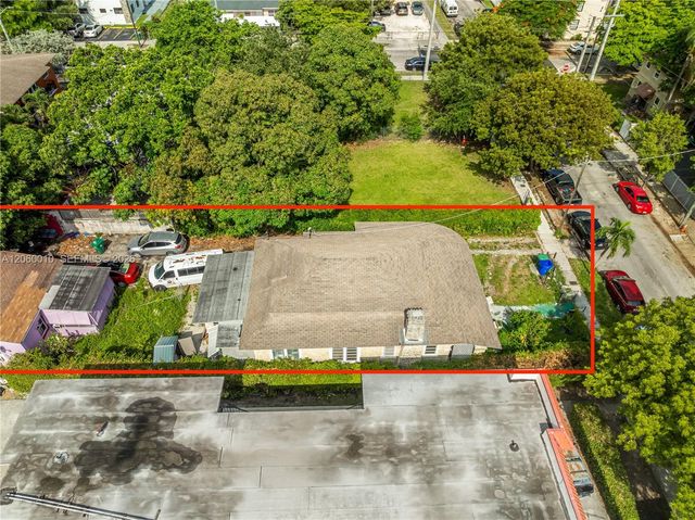 1121 NW 5th St, Miami, FL 33128