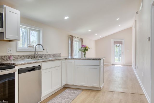 11695 E Lytle Road, Venice Twp, MI 48449