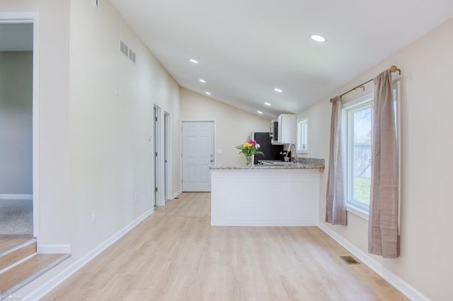 11695 E Lytle Road, Venice Twp, MI 48449