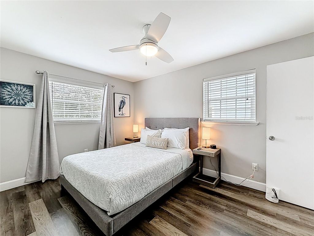 Image 31 of property listing at 19836 GULF BOULEVARD 5B, Indian Rocks Beach, FL 33785