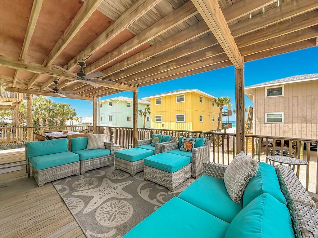 Image 34 of property listing at 19836 GULF BOULEVARD 5B, Indian Rocks Beach, FL 33785