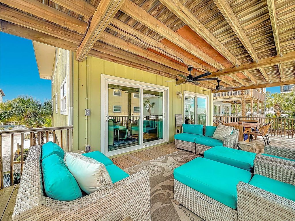 Image 35 of property listing at 19836 GULF BOULEVARD 5B, Indian Rocks Beach, FL 33785