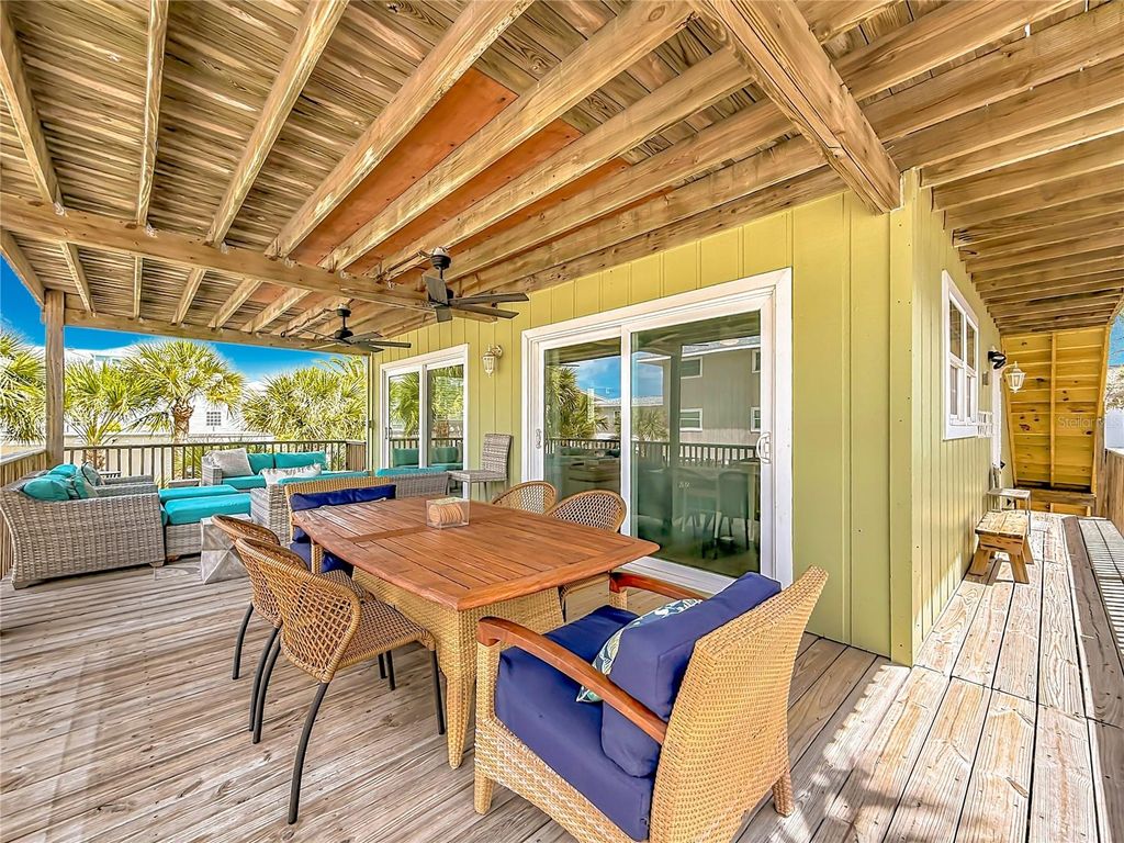 Image 36 of property listing at 19836 GULF BOULEVARD 5B, Indian Rocks Beach, FL 33785