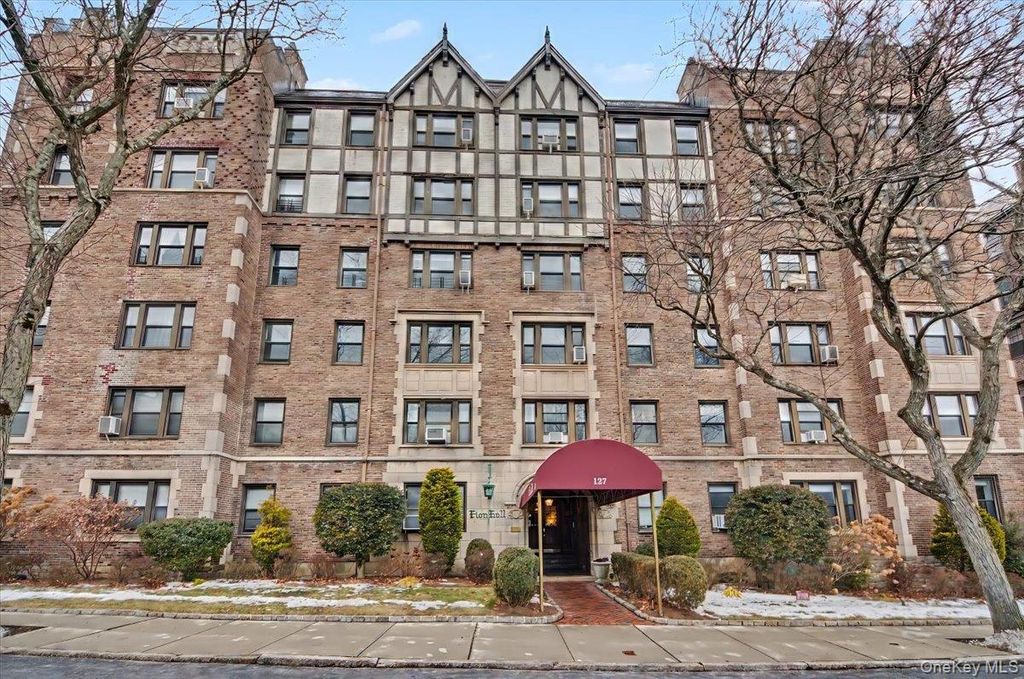 127 Garth Road 5D, Scarsdale, NY 10583