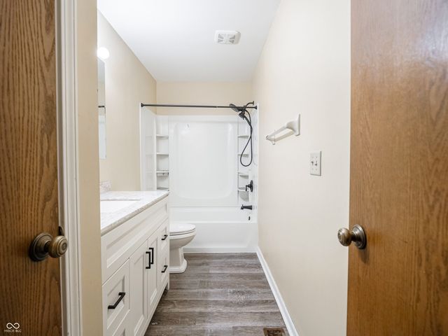 3130 Summerfield Drive, Indianapolis, IN 46214