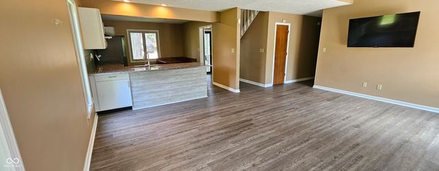 3130 Summerfield Drive, Indianapolis, IN 46214