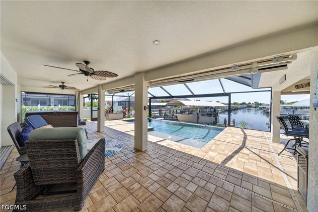 8 NW 36th AVE, Cape Coral, FL 33993