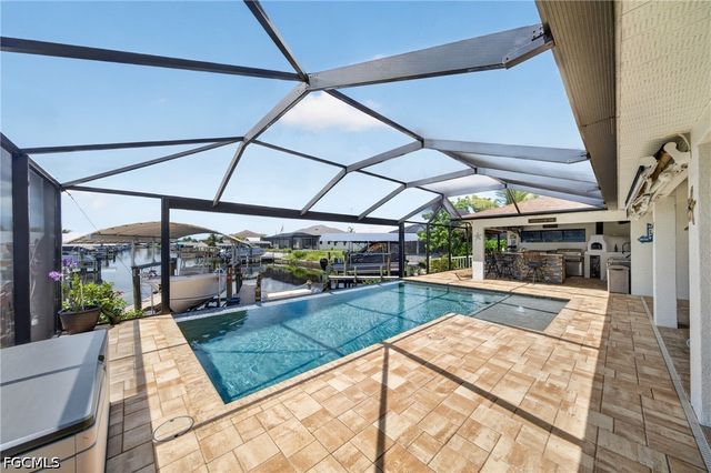 8 NW 36th AVE, Cape Coral, FL 33993