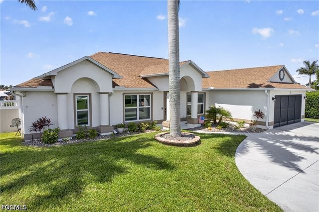 8 NW 36th AVE, Cape Coral, FL 33993