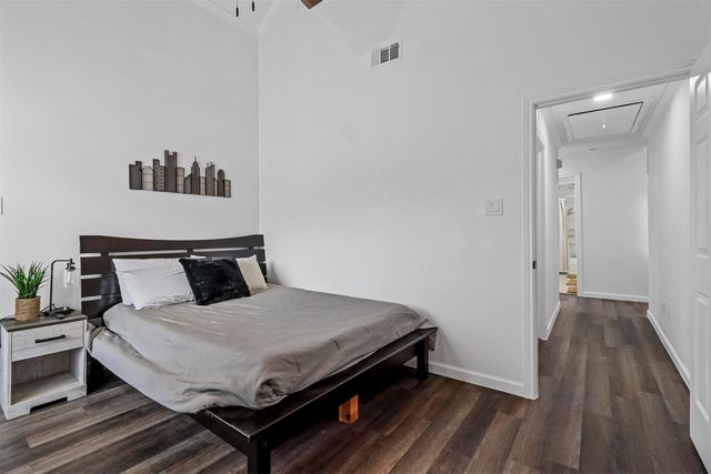 17708 Hillcrest Road, Dallas, TX 75252