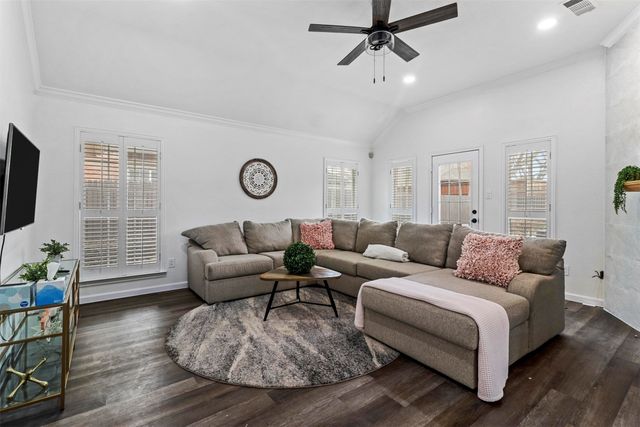 17708 Hillcrest Road, Dallas, TX 75252