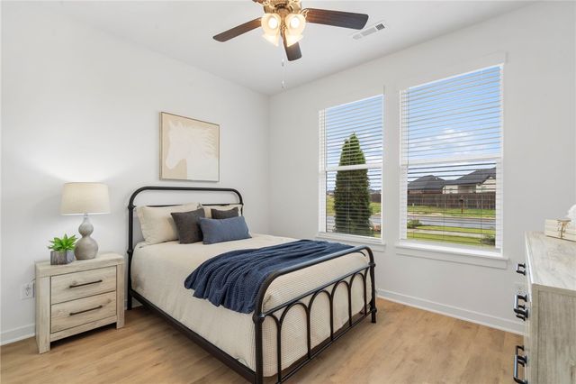 539 W Canada Drive, Farmington, AR 72730