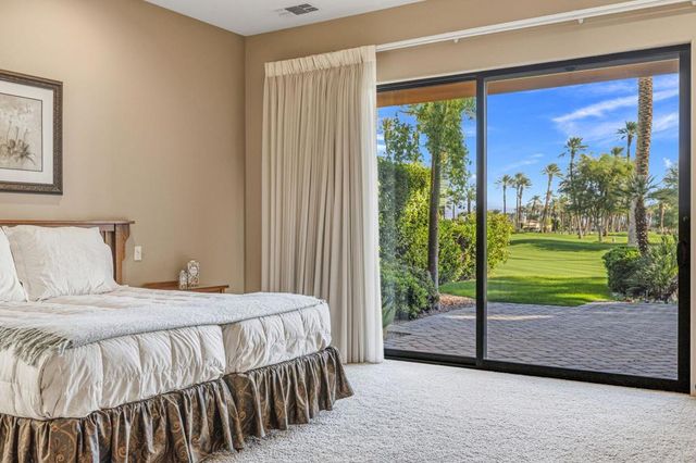 56228 Palms Drive, La Quinta, CA 92253