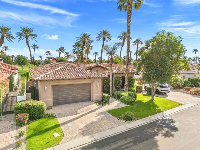 56228 Palms Drive, La Quinta, CA 92253