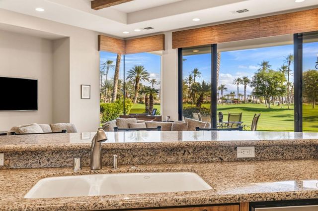 56228 Palms Drive, La Quinta, CA 92253