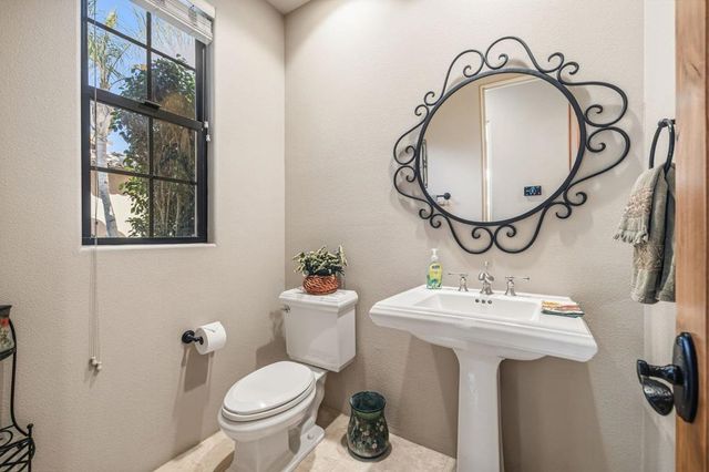 56228 Palms Drive, La Quinta, CA 92253