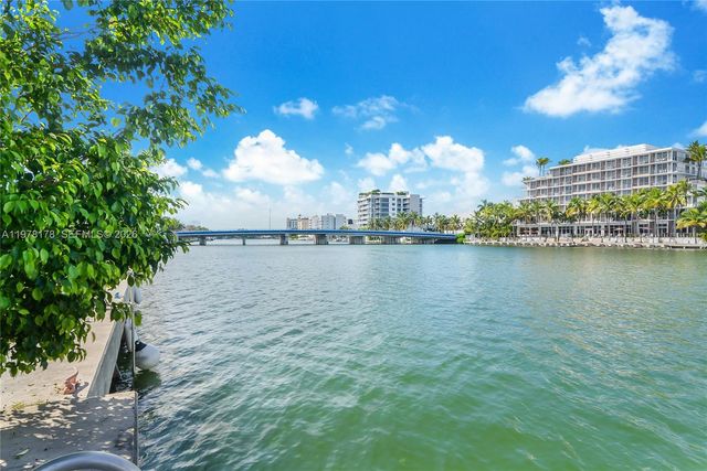 34 Bal Bay Dr 4, Bal Harbour, FL 33154