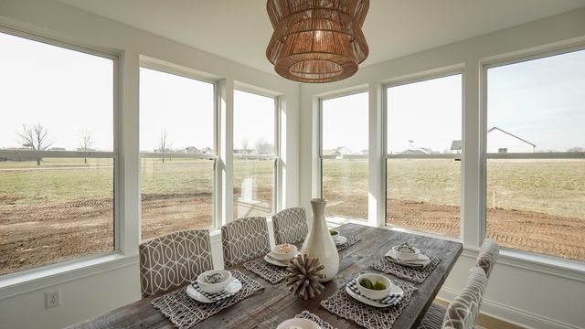 609 Zagreb Avenue, Sycamore, IL 60178