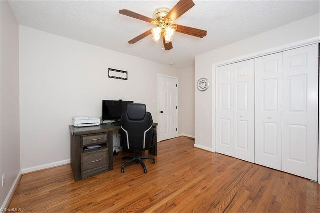 620 Lantern Ridge Drive, Winston-salem, NC 27104