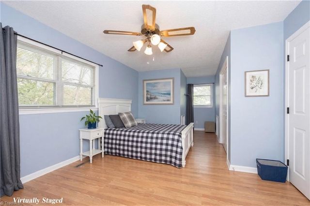 620 Lantern Ridge Drive, Winston-salem, NC 27104