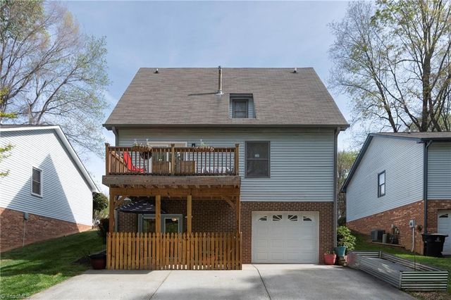 620 Lantern Ridge Drive, Winston-salem, NC 27104