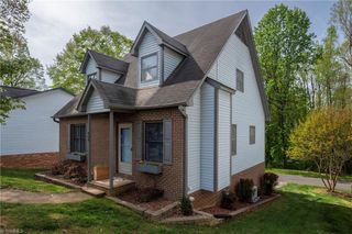 620 Lantern Ridge Drive, Winston-salem, NC 27104