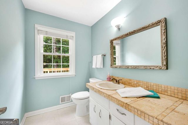 5197 Riverhill Road NE, Marietta, GA 30068