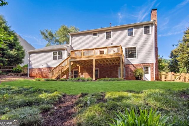 5197 Riverhill Road NE, Marietta, GA 30068