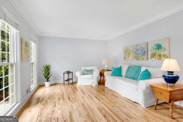 5197 Riverhill Road NE, Marietta, GA 30068