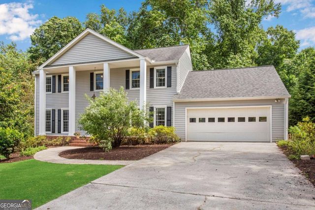 5197 Riverhill Road NE, Marietta, GA 30068