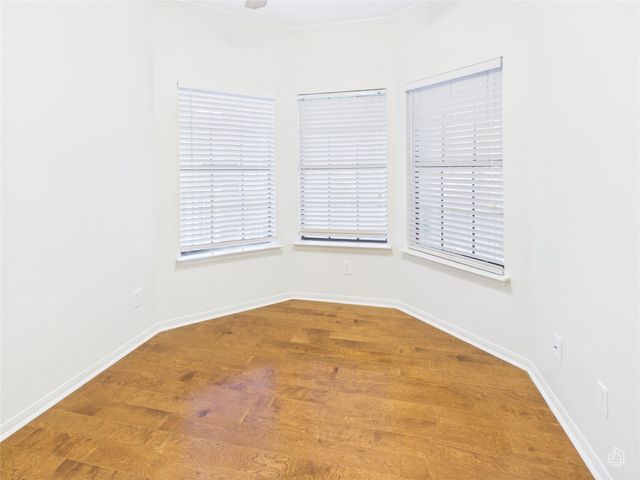 1741 Spyglass DR 2-201, Austin, TX 78746