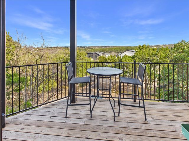 1741 Spyglass DR 2-201, Austin, TX 78746