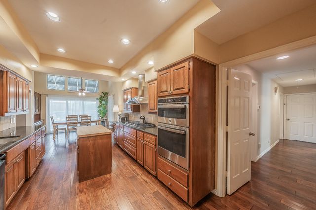 2609 Shadow Ridge Drive, Arlington, TX 76006