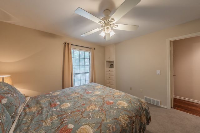 2609 Shadow Ridge Drive, Arlington, TX 76006