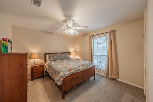 2609 Shadow Ridge Drive, Arlington, TX 76006