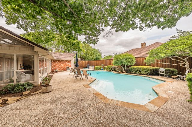 2609 Shadow Ridge Drive, Arlington, TX 76006