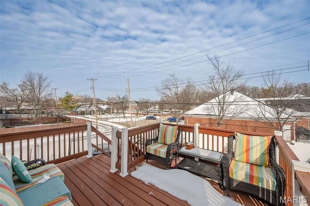 2935 Saint Vincent Avenue, St Louis, MO 63104