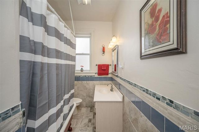 2935 Saint Vincent Avenue, St Louis, MO 63104